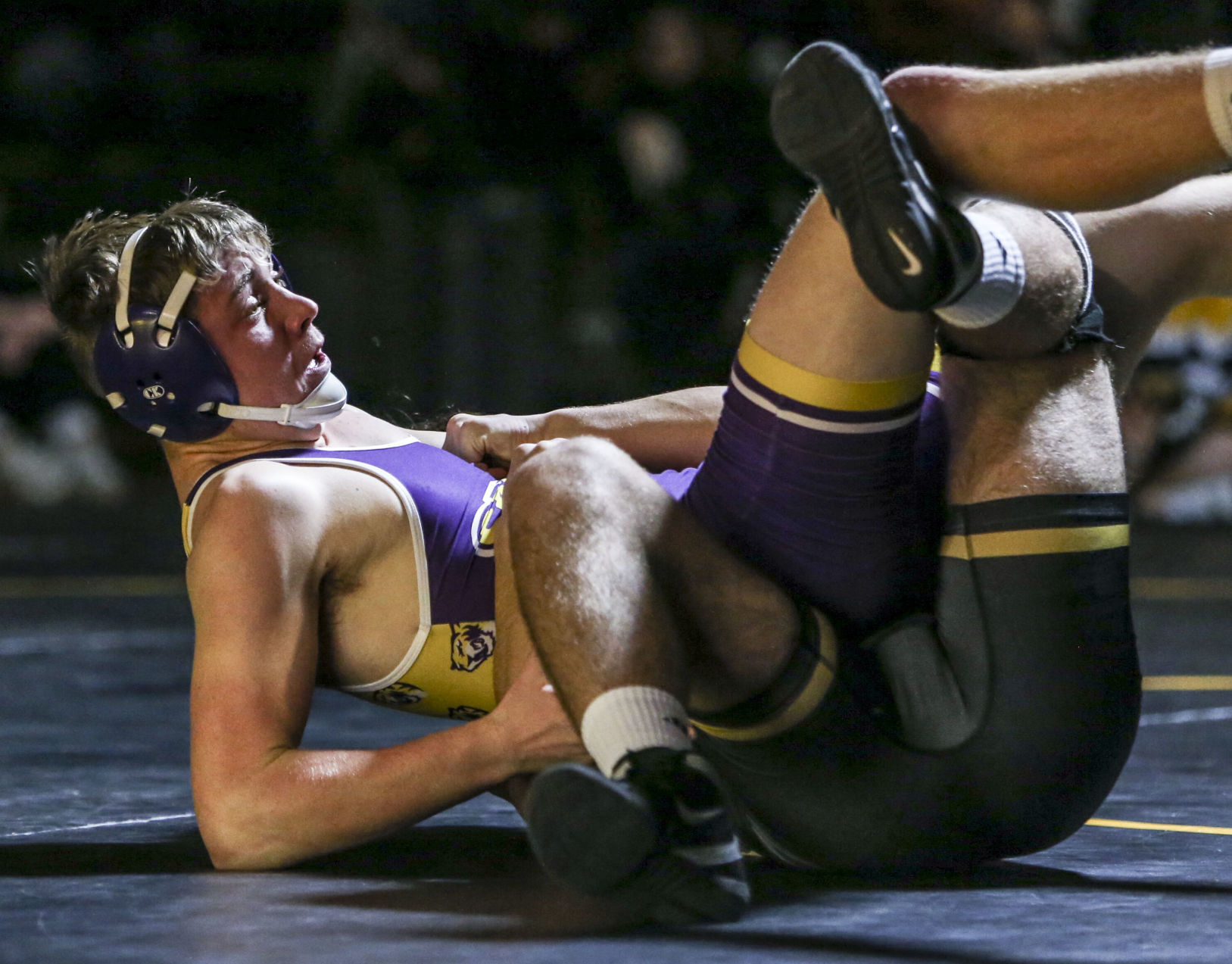 121720-qc-spt-bett wrestling-27.JPG